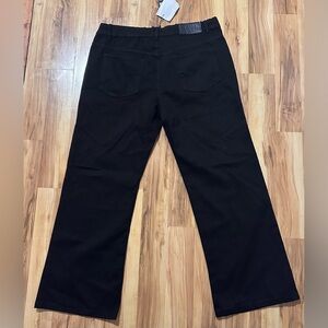 NWT BoohooMAN Men's Relaxed Rigid Flare Jeans Black Size 36